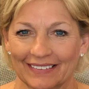 Meet your Posher, Deborah